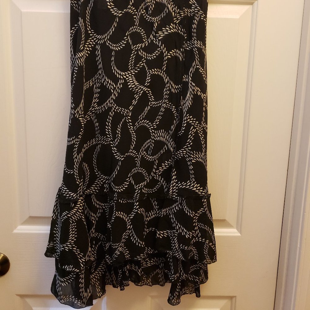 PETTIE SOPHISTICATE SIZE 6 DOUBLE LAYER-RUFFLED HEM